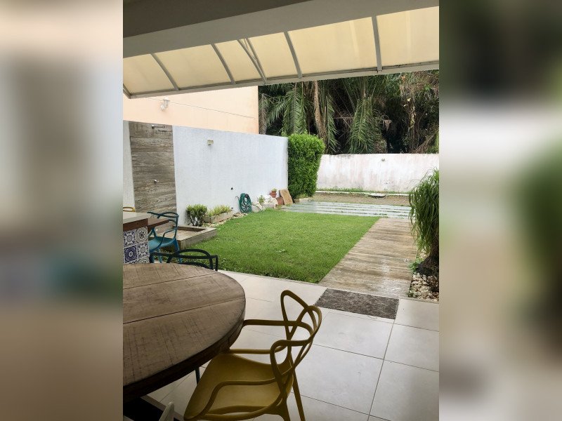 imóvel com 180m² - Buraquinho - Lauro de Freitas