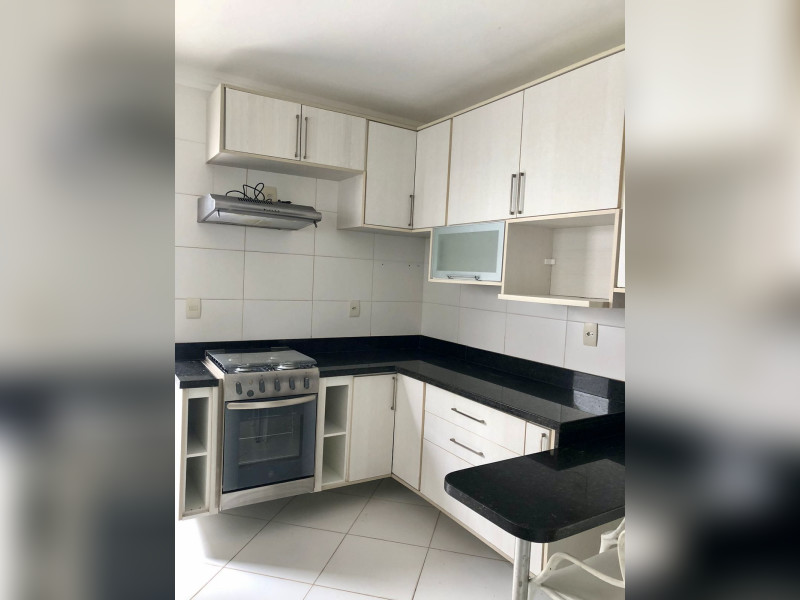 imóvel com 180m² - Buraquinho - Lauro de Freitas