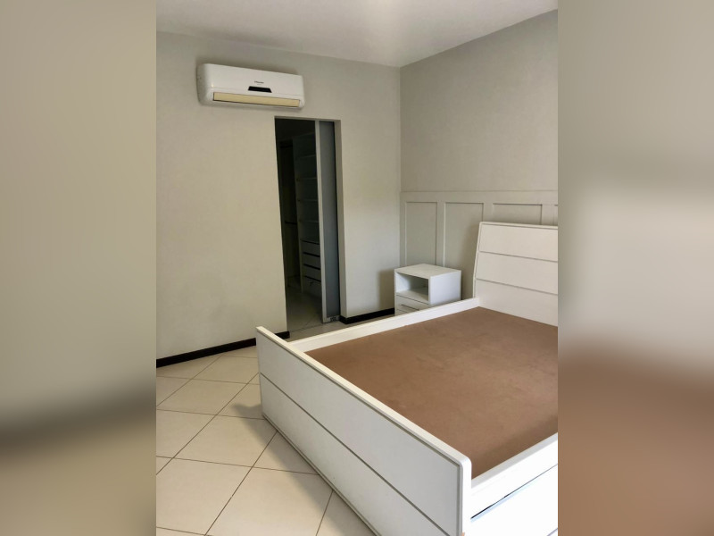 imóvel com 180m² - Buraquinho - Lauro de Freitas