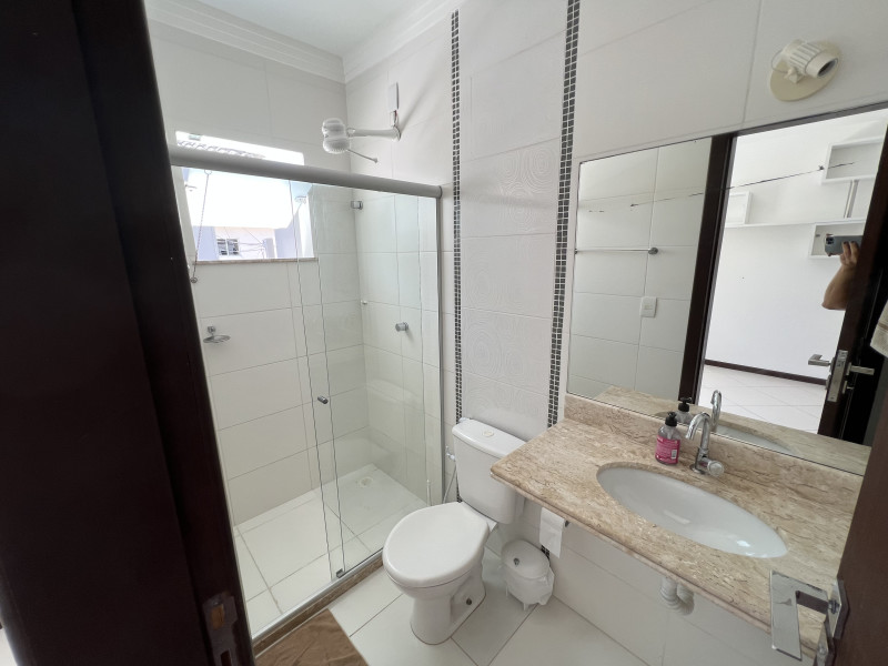 imóvel com 180m² - Buraquinho - Lauro de Freitas