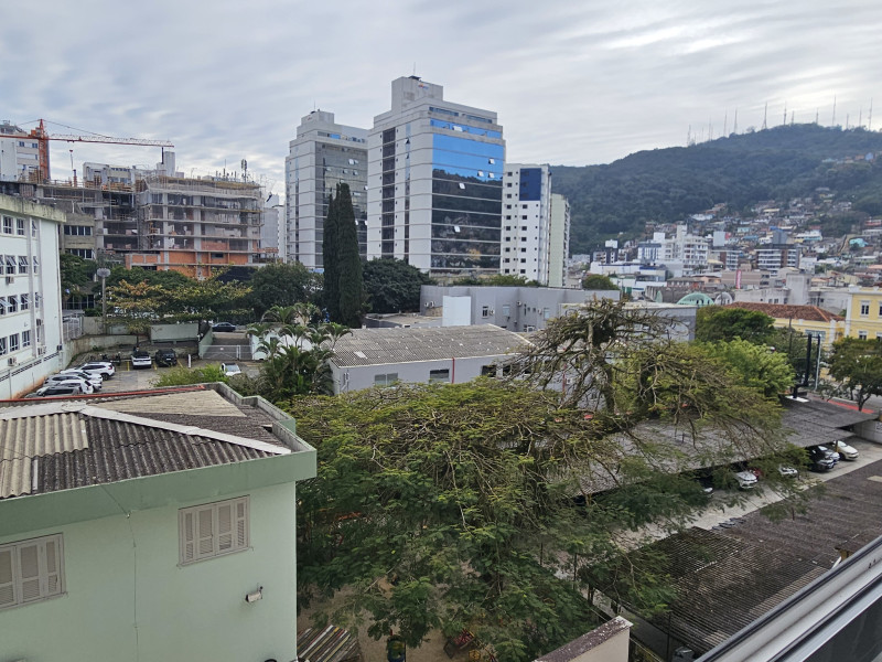 imóvel com 78m² - Centro - Florianópolis