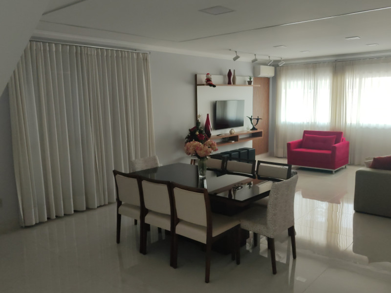 imóvel com 450m² - Jardim das Colinas - São José dos Campos
