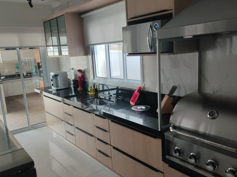 imóvel com 450m² - Jardim das Colinas - São José dos Campos