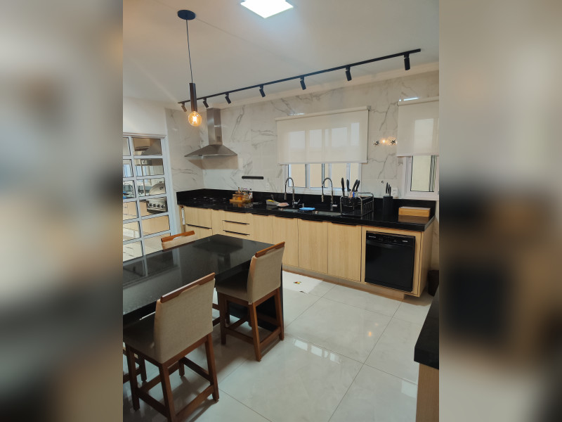 imóvel com 450m² - Jardim das Colinas - São José dos Campos