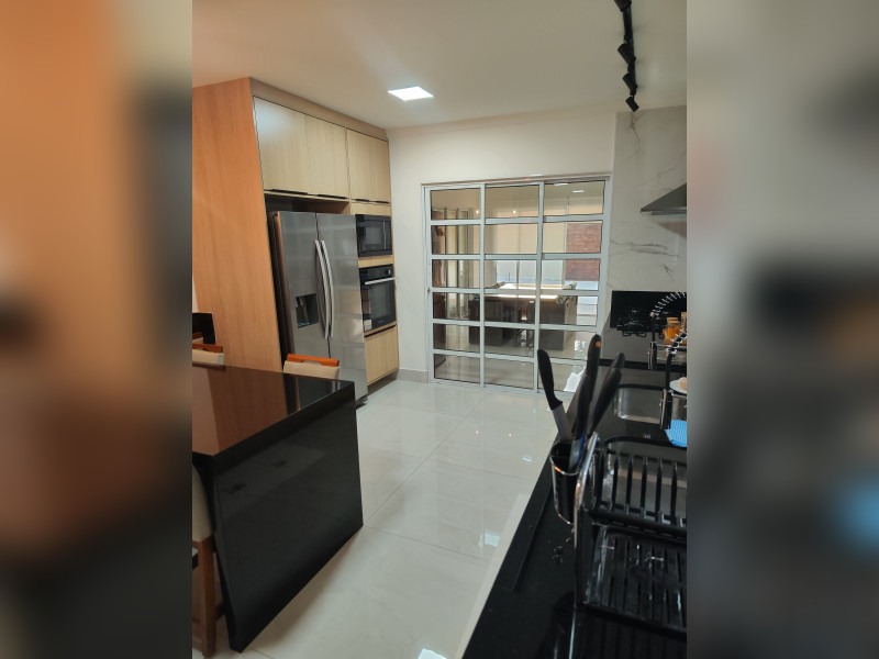 imóvel com 450m² - Jardim das Colinas - São José dos Campos