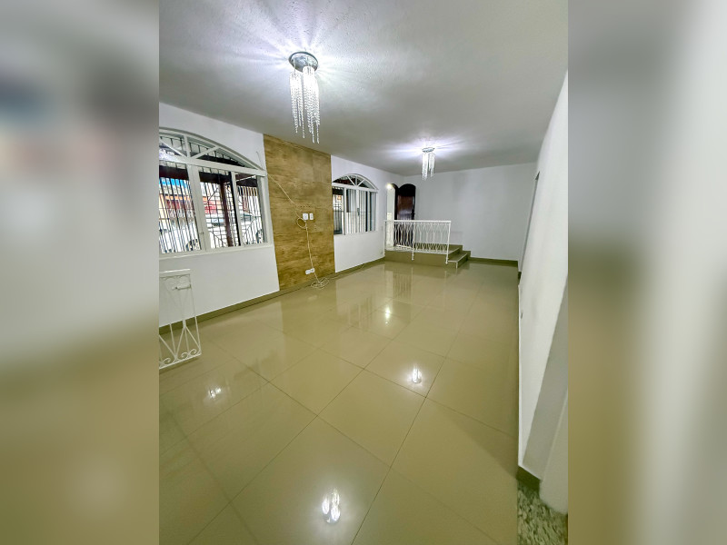 imóvel com 100m² - Granja Carolina - Cotia