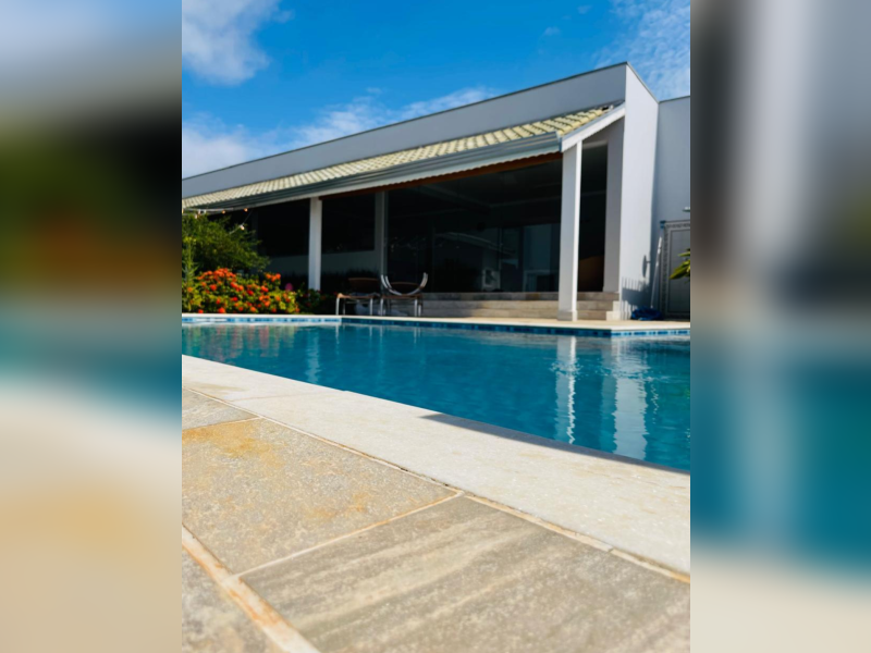 imóvel com 455m² - Narita Park - Ipero