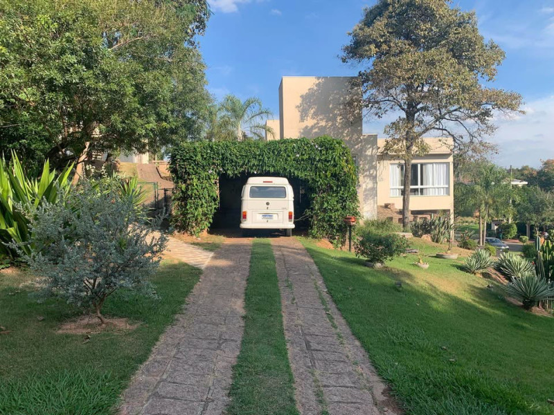 imóvel com 2000m² - Condomínio Monte Belo - Salto
