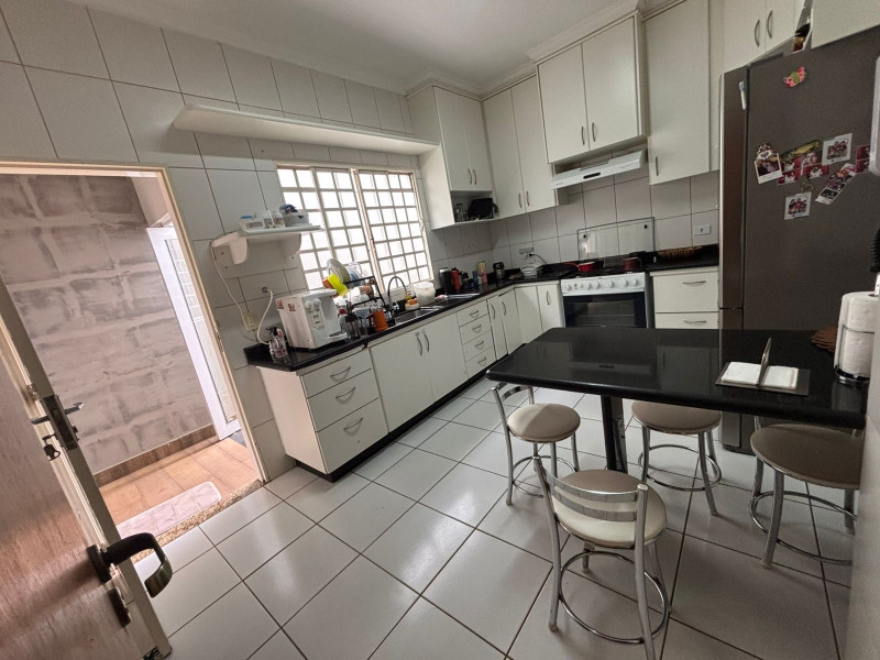 imóvel com 344m² - Jardim Karaíba - Uberlândia