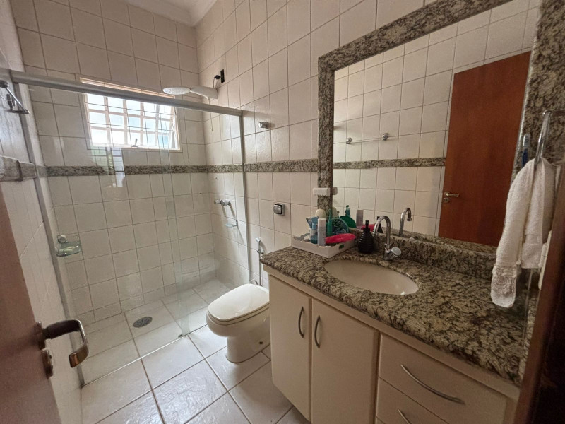imóvel com 344m² - Jardim Karaíba - Uberlândia