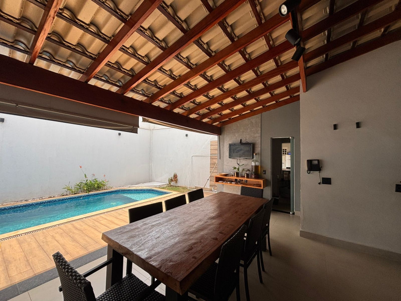 imóvel com 344m² - Jardim Karaíba - Uberlândia