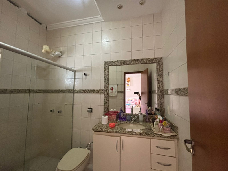 imóvel com 344m² - Jardim Karaíba - Uberlândia