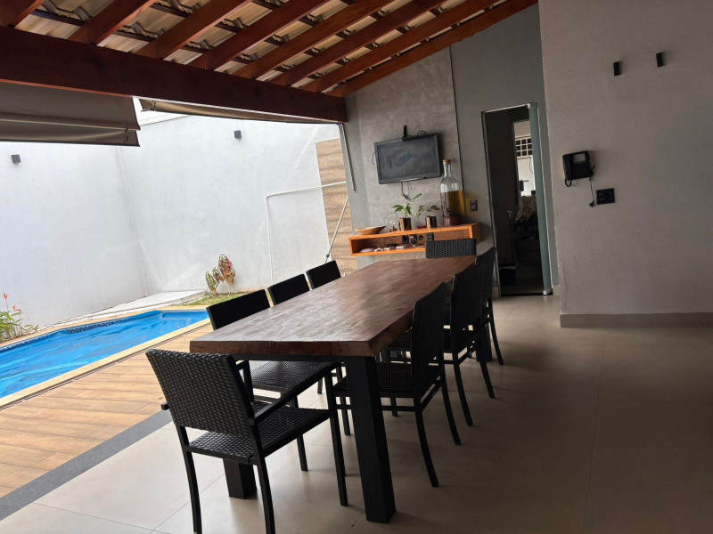 imóvel com 344m² - Jardim Karaíba - Uberlândia