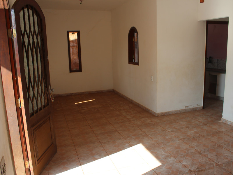 imóvel com 450m² - Centro - Assis