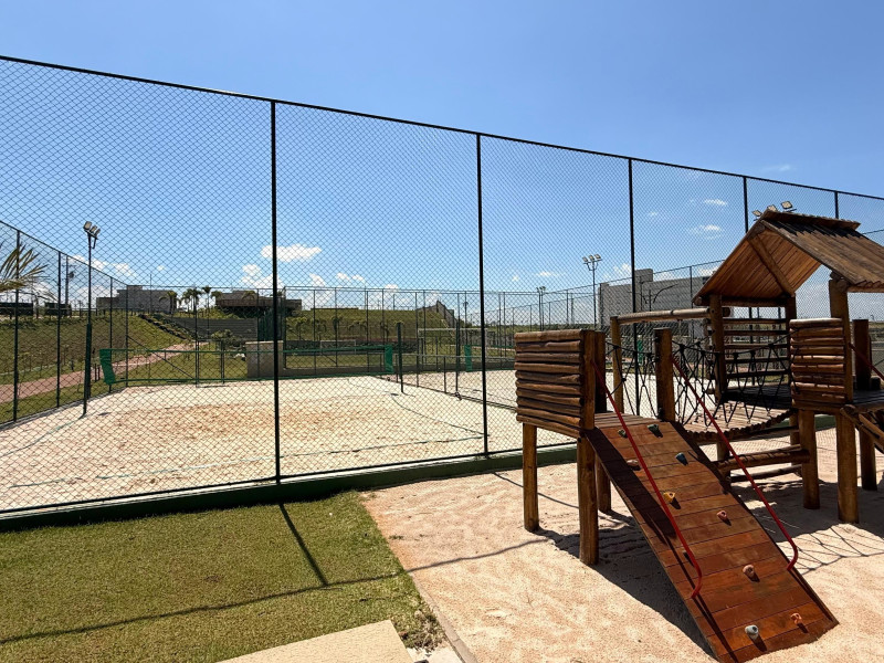imóvel com 200m² - Parque Bom Retiro - Paulinia