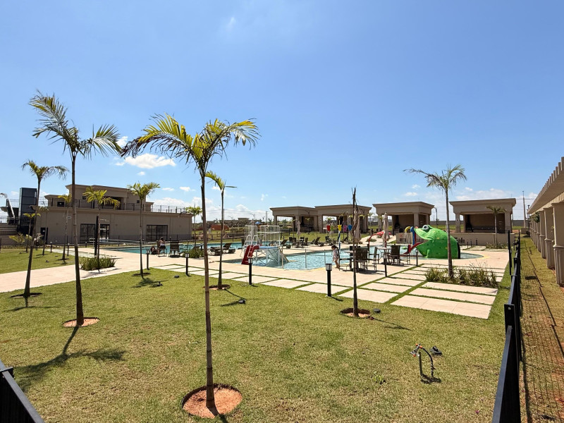 imóvel com 200m² - Parque Bom Retiro - Paulinia