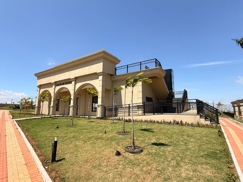 imóvel com 200m² - Parque Bom Retiro - Paulinia