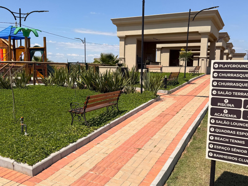 imóvel com 200m² - Parque Bom Retiro - Paulinia
