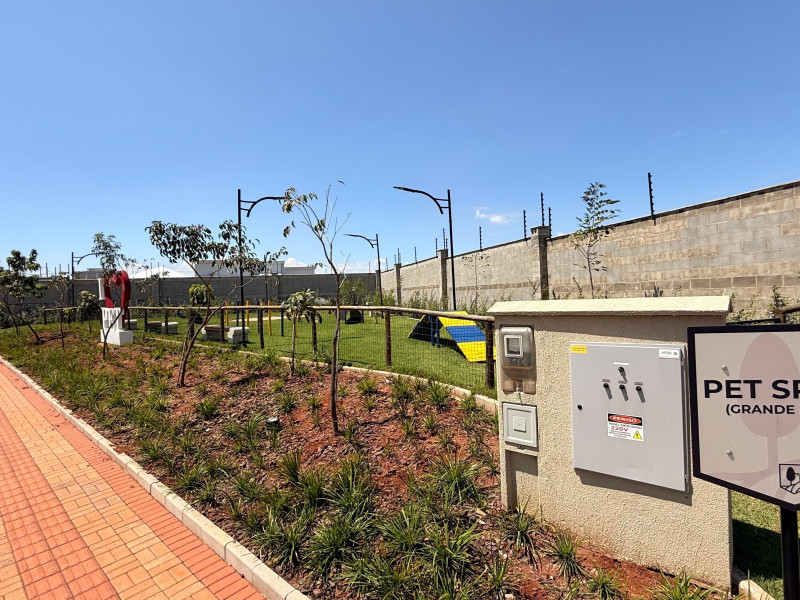 imóvel com 200m² - Parque Bom Retiro - Paulinia