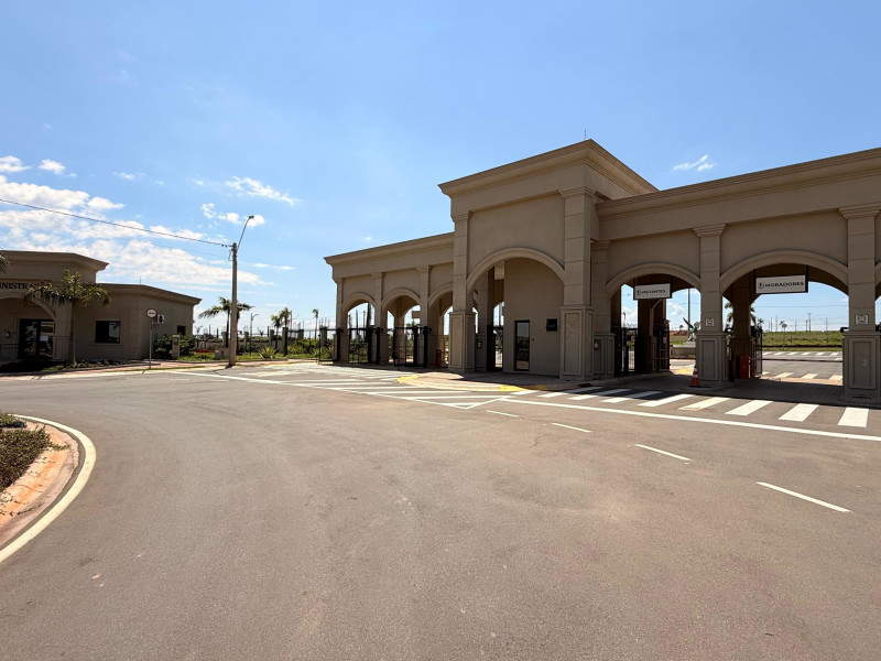 imóvel com 200m² - Parque Bom Retiro - Paulinia