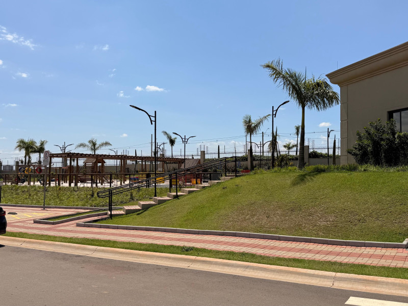 imóvel com 200m² - Parque Bom Retiro - Paulinia