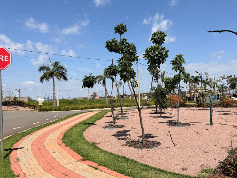 imóvel com 200m² - Parque Bom Retiro - Paulinia