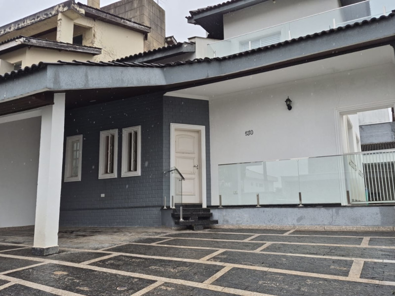 imóvel com 228m² - Arujazinho IV - Arujá