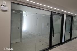Comercial &agrave; venda Campeche com 30m&sup2; e 1 quarto por R$ 590.000 - 20260916-124601.jpg