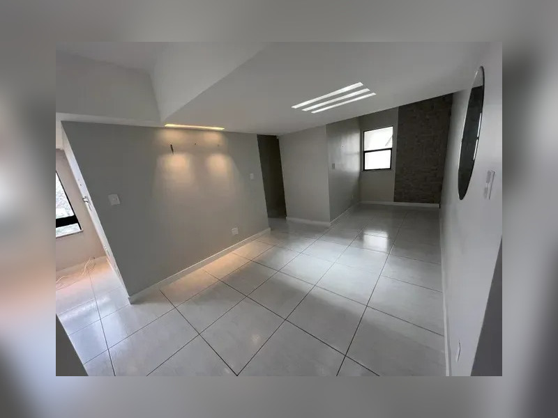imóvel com 85m² - Candeal - Salvador
