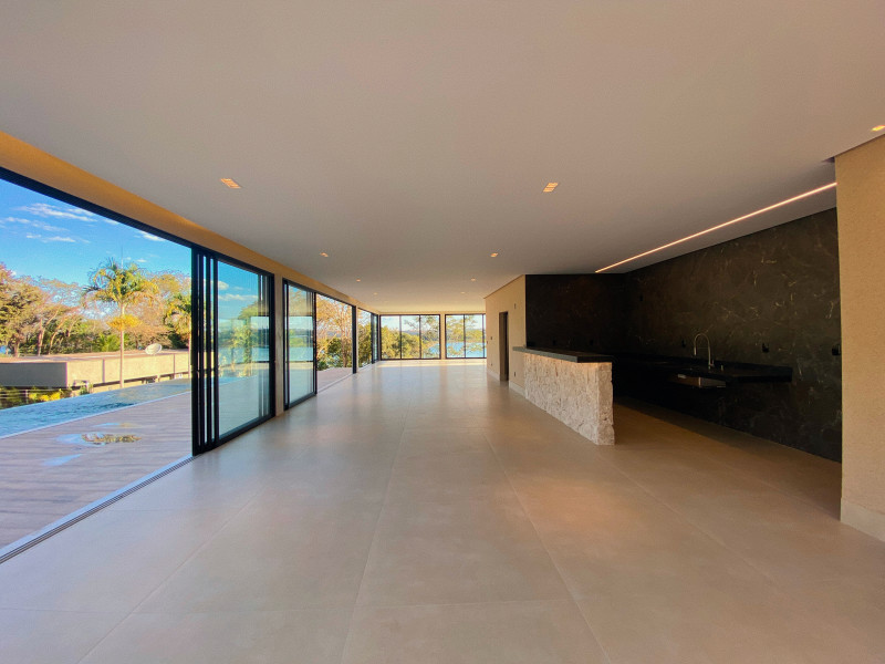 imóvel com 5000m² - Centro - Caldas Novas