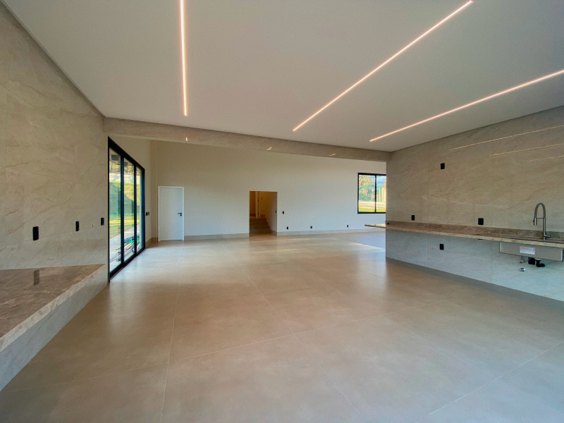 imóvel com 5000m² - Centro - Caldas Novas