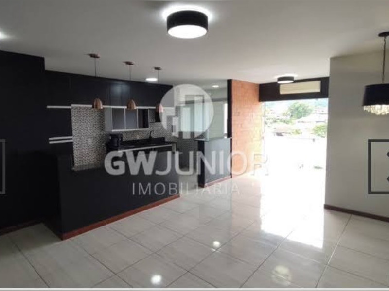 imóvel com 91m² - Saguaçu - Joinville