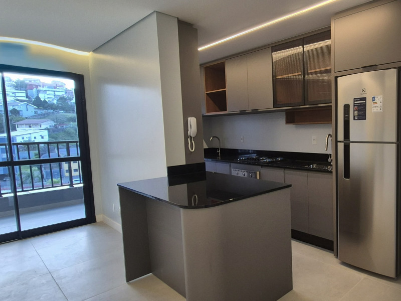 imóvel com 69m² - Roçado - São José