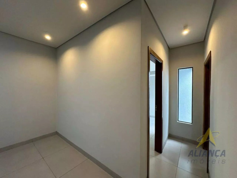imóvel com 96m² - Vila Bela Vista - Lins