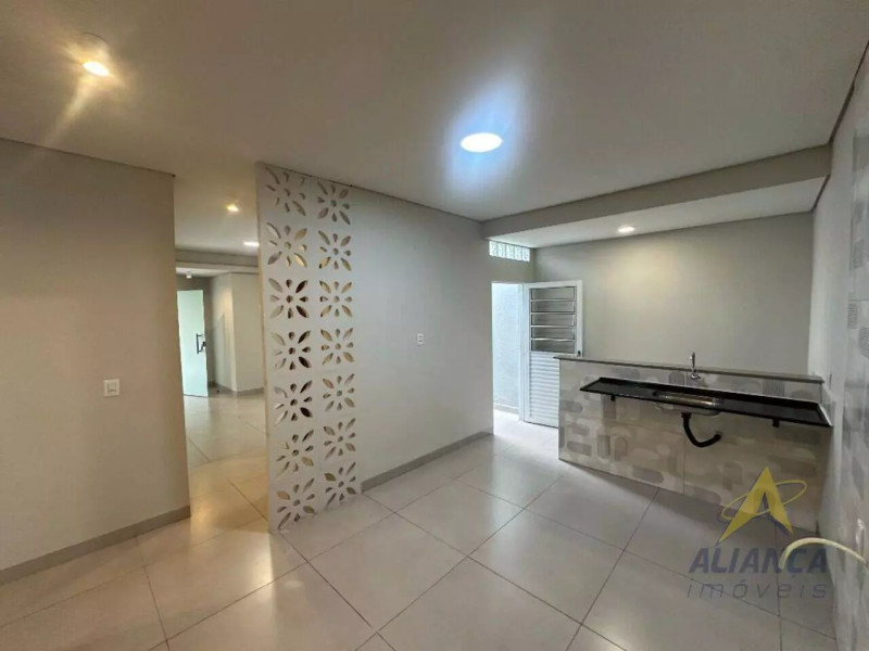 imóvel com 96m² - Vila Bela Vista - Lins