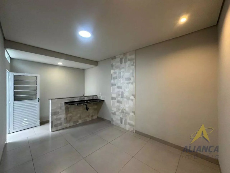 imóvel com 96m² - Vila Bela Vista - Lins