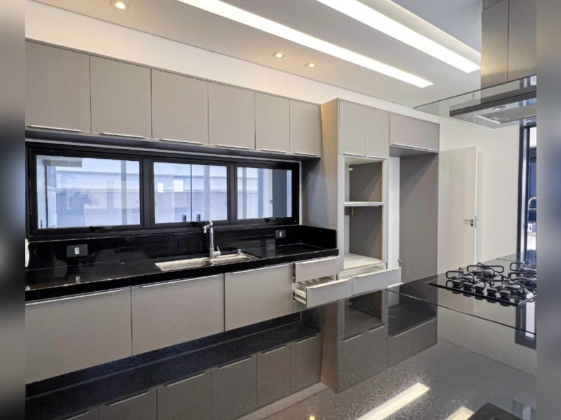 imóvel com 332m² - Parque Residencial Maria Elmira - Caçapava