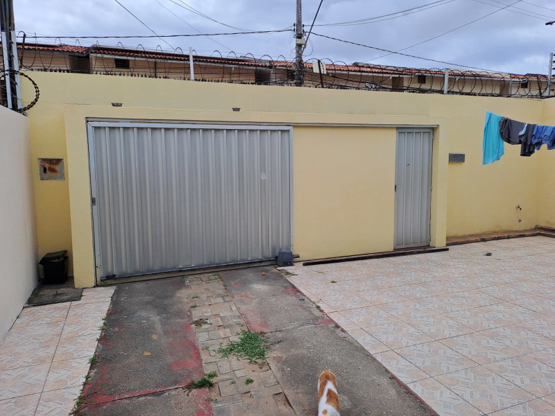 imóvel com 142m² - Sapiranga-Coité - Fortaleza