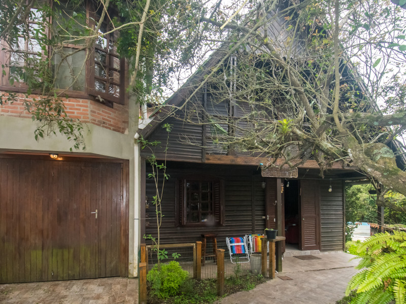 imóvel com 195m² - Centro - Cidreira