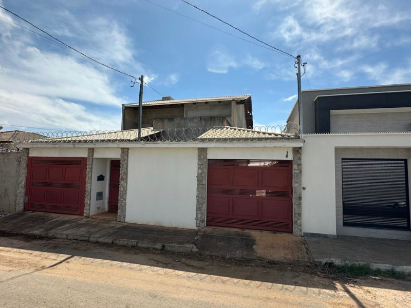 imóvel com 426m² - Terra Nova - Unaí