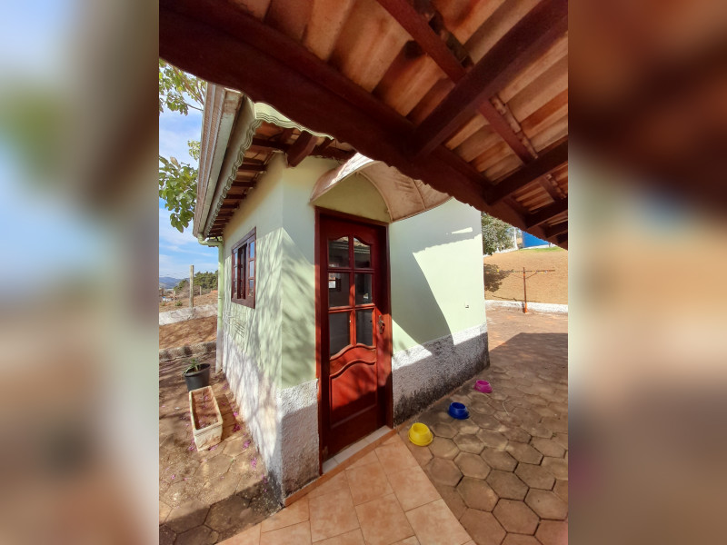 imóvel com 250m² - Centro - Extrema