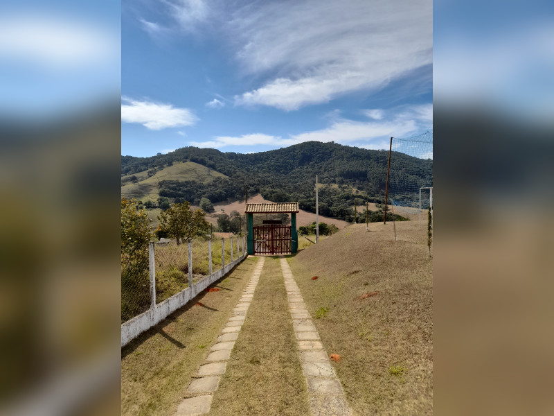 imóvel com 250m² - Centro - Extrema