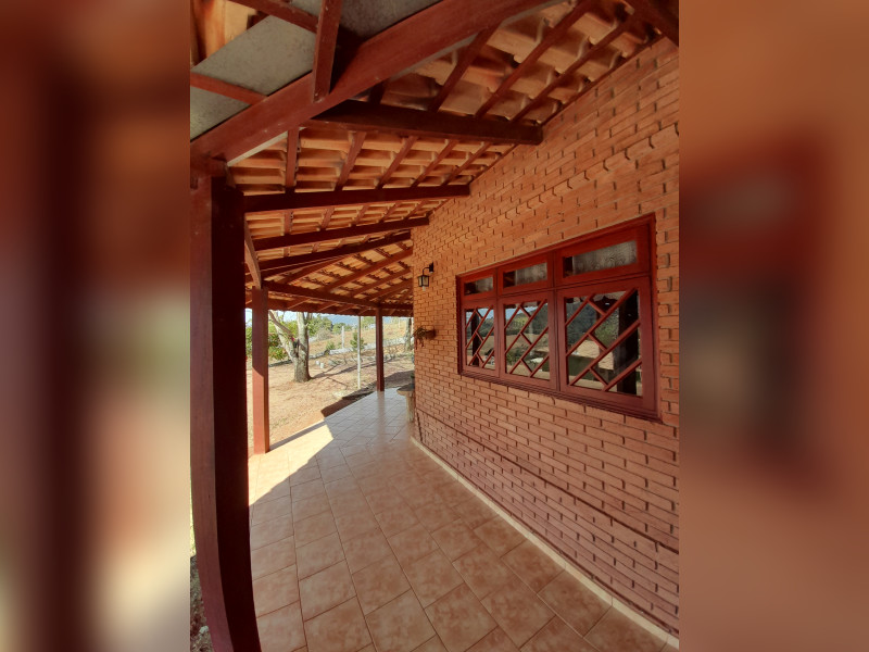 imóvel com 250m² - Centro - Extrema