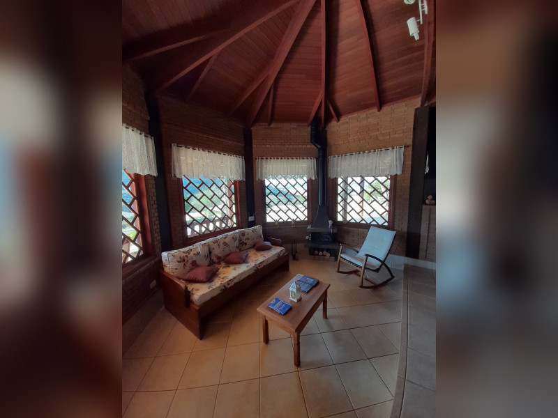 imóvel com 250m² - Centro - Extrema