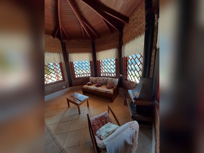 imóvel com 250m² - Centro - Extrema