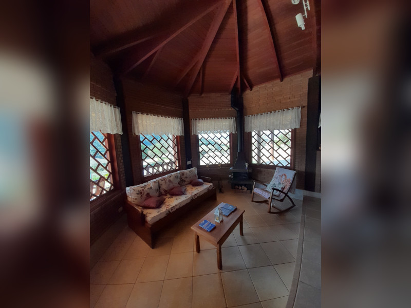 imóvel com 250m² - Centro - Extrema
