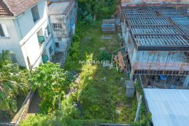 Terreno &agrave; venda Petr&oacute;polis com 400m&sup2; e 0 quartos por R$ 1.700.000 - slide1.JPG