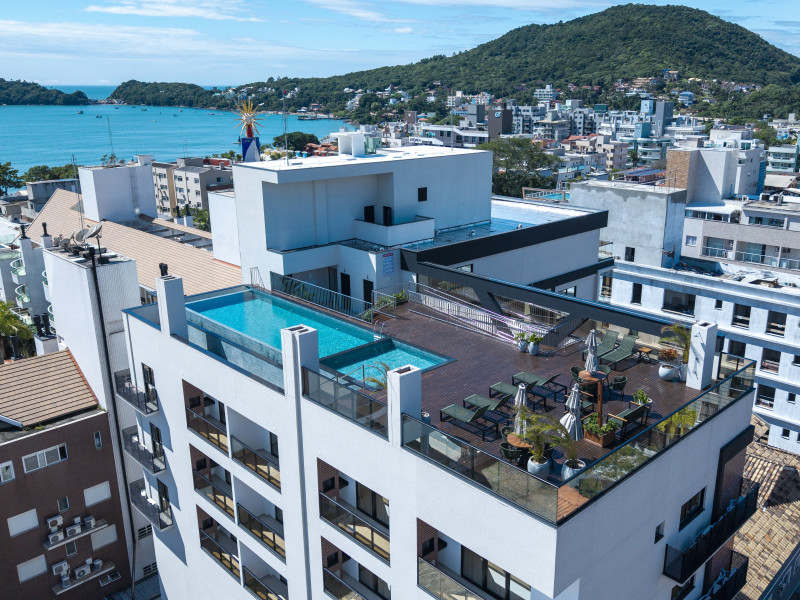 imóvel com 30m² - centro - Bombinhas