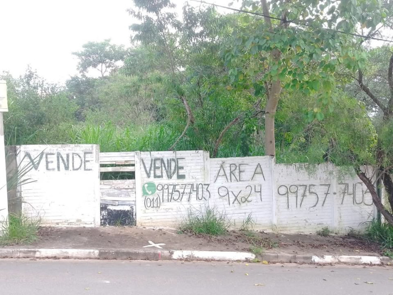 imóvel com 207m² - Nova Cerejeira - Atibaia