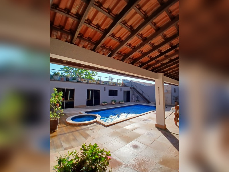imóvel com 348m² - Umuarama - Uberlândia